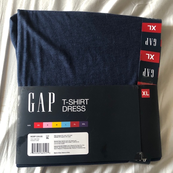 Ladies Gap Dress - Picture 2 of 2